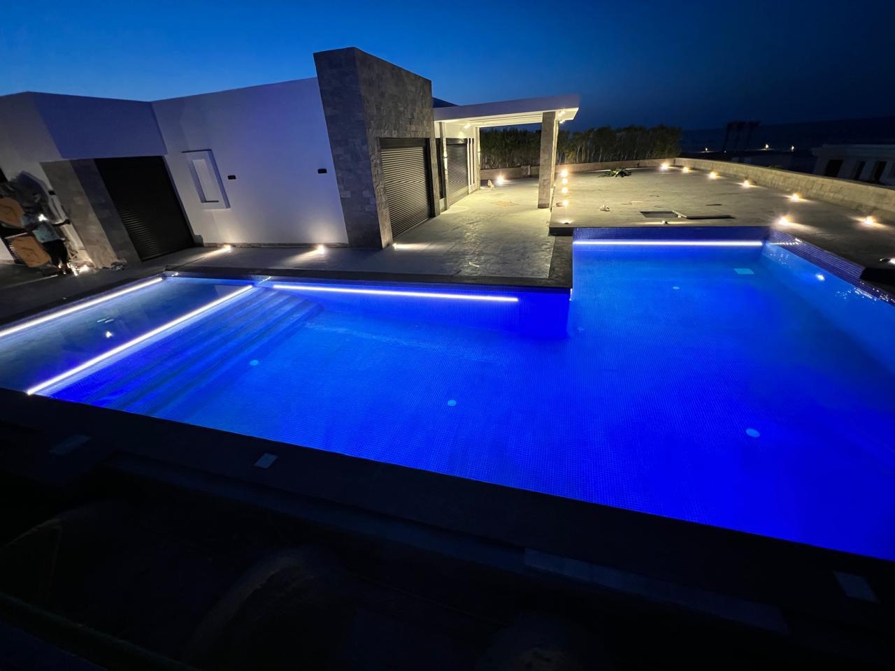 Luxury resort swimming pool