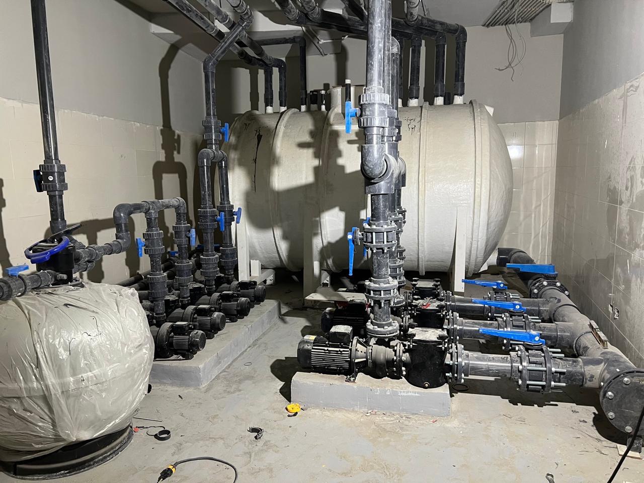 Large public garden fountain